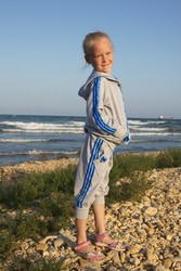 Спортивные детские костюмы