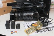 Sony HDR-AX2000E-2600$