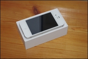 Продам белый Iphone 4,  8 Gb в идеальном состоянии, еще на гарантии.Теле