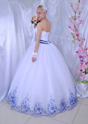 Свадебные платья на прокат