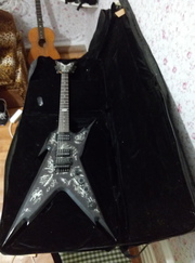 Dean Razorback DB Biomechanical за 300 баксов 